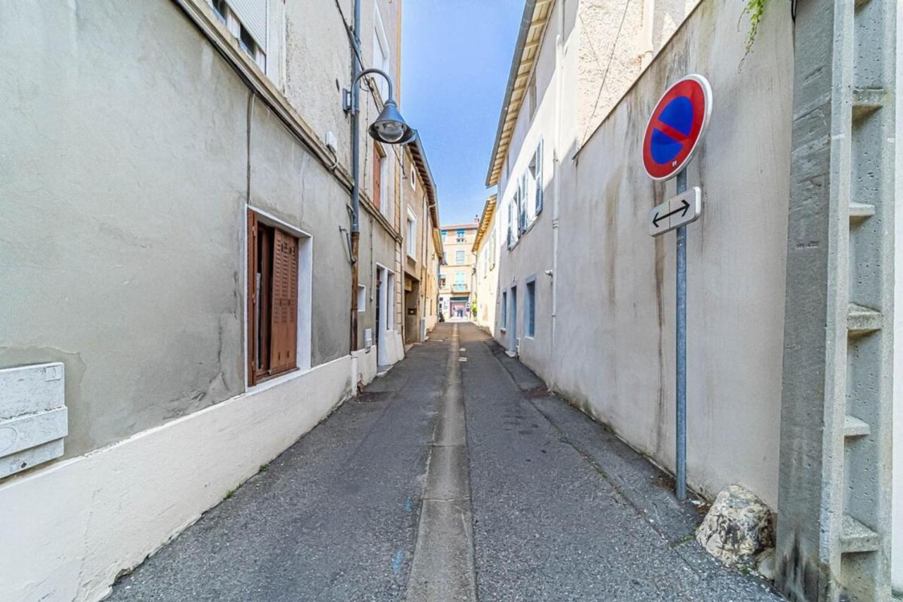 Quiet & Comfortable Studio Near Lyon 圣福瓦莱里昂 外观 照片